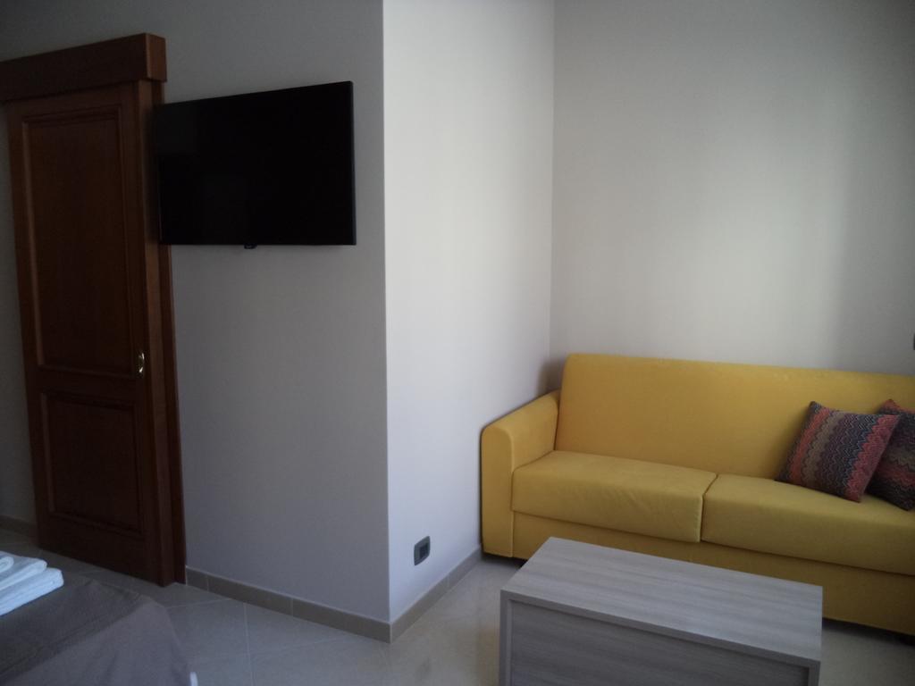 B&B Salento ซาน เชซาริโอ ดิ เลชเช ห้อง รูปภาพ