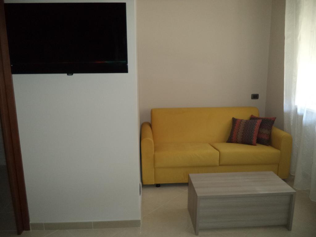 B&B Salento ซาน เชซาริโอ ดิ เลชเช ห้อง รูปภาพ