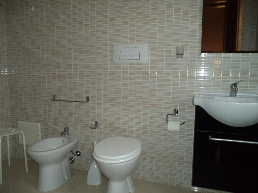 B&B Salento ซาน เชซาริโอ ดิ เลชเช ห้อง รูปภาพ